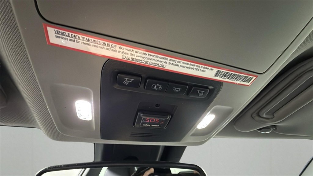 Used 2019 Toyota Camry XLE image 26