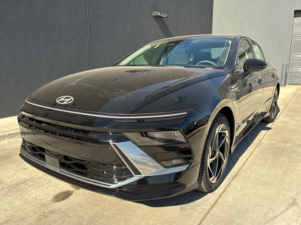New 2026 Hyundai Sonata SEL image 1