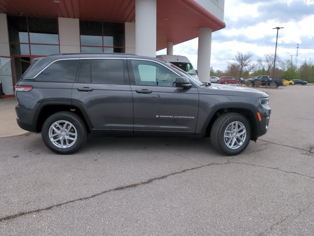 New 2026 Jeep Grand Cherokee Laredo X AWD/4WD image 29