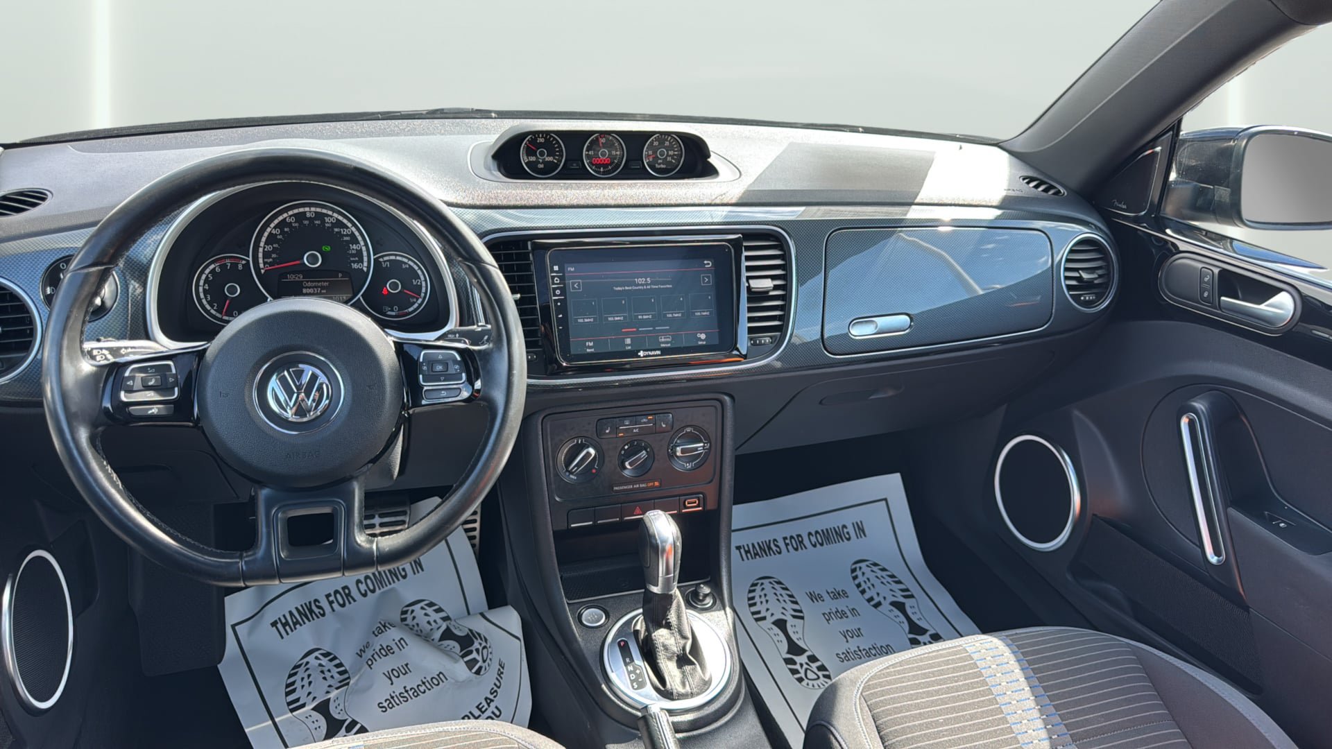 Used 2013 Volkswagen Beetle 2.0T FWD image 14