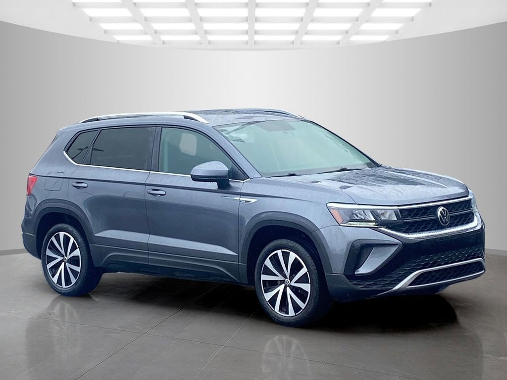 Used 2022 Volkswagen Taos SE image 5