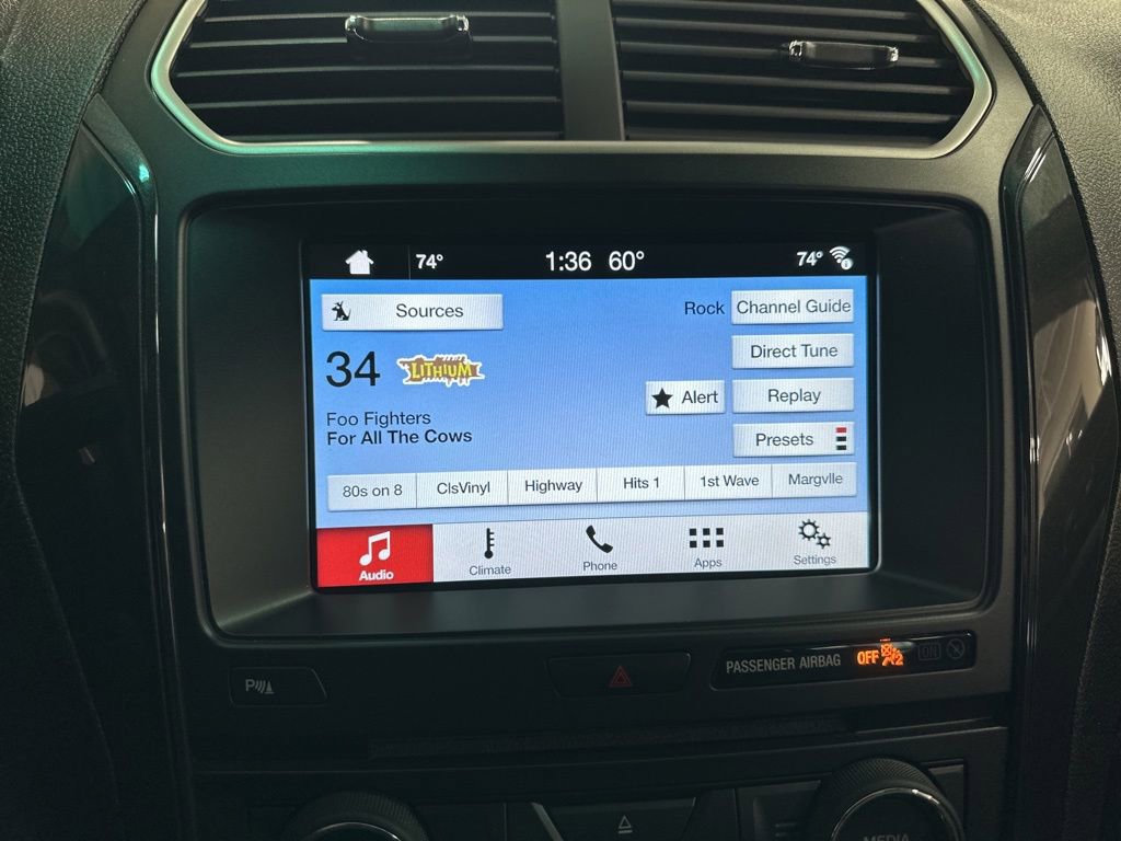 Used 2017 Ford Explorer XLT w/ Equipment Group 202A AWD/4WD image 48