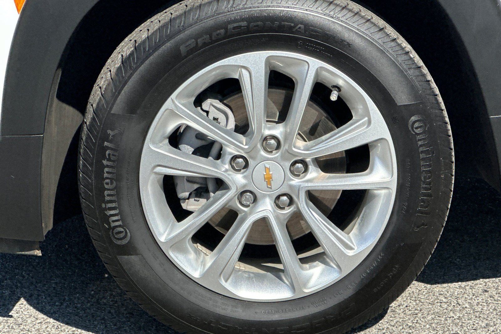 Used 2025 Chevrolet TrailBlazer LS w/ LS Convenience Package FWD image 13
