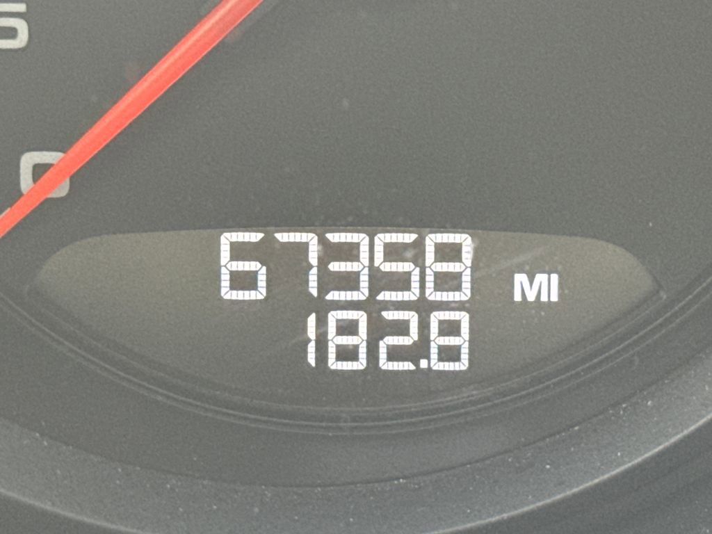 Used 2018 Porsche Macan image 14