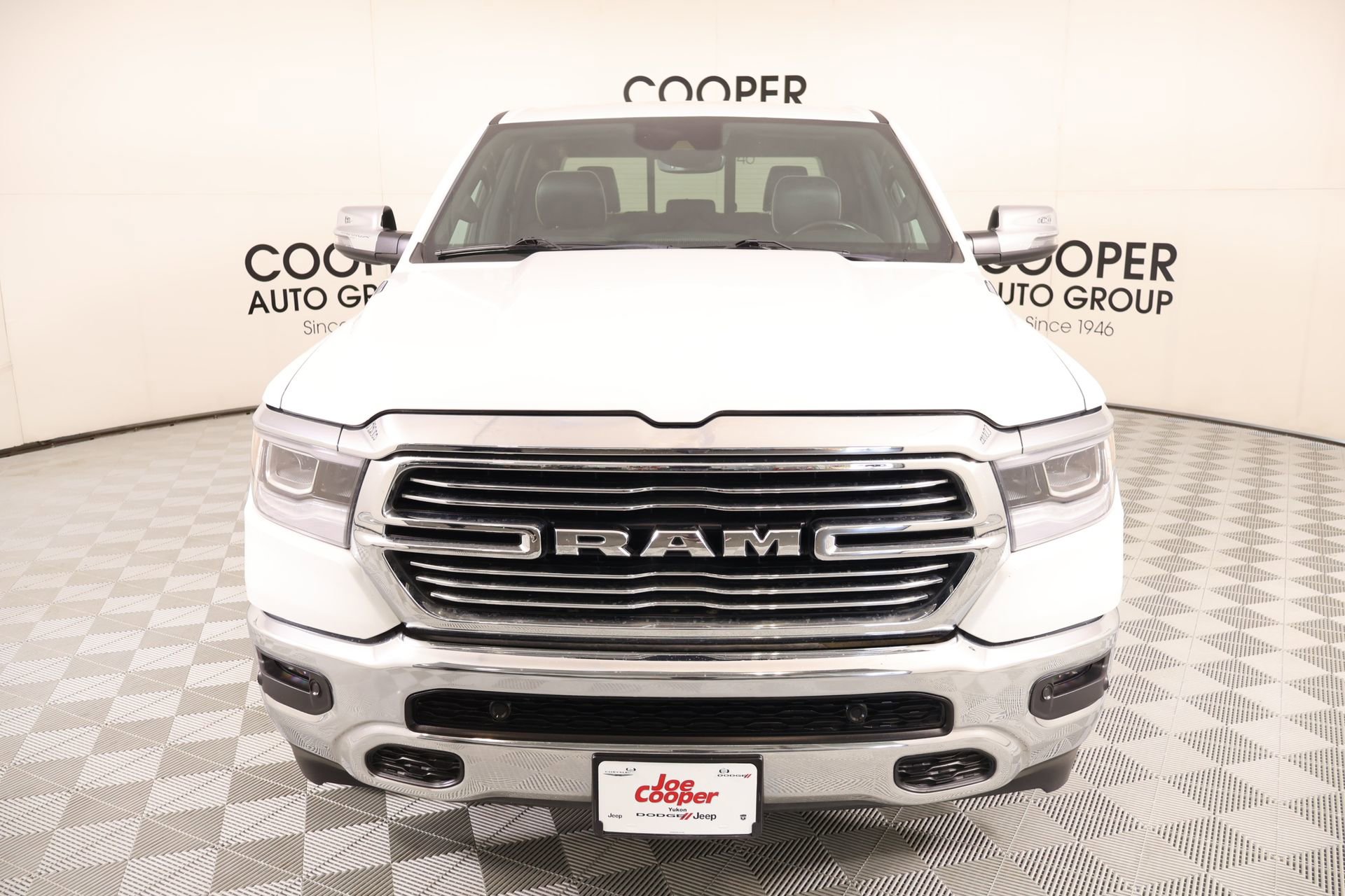 Used 2023 RAM 1500 Laramie AWD/4WD image 10