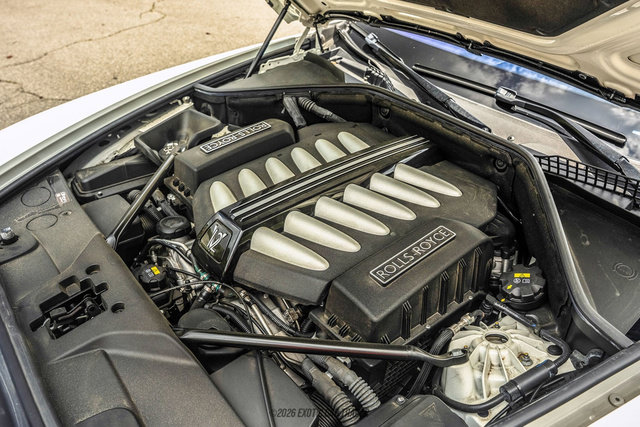 Used 2016 Rolls-Royce Dawn RWD image 25