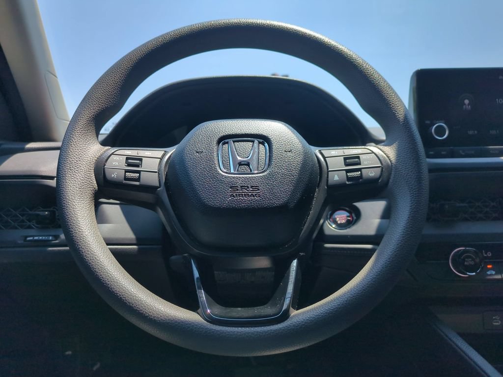 Used 2025 Honda Accord LX image 22