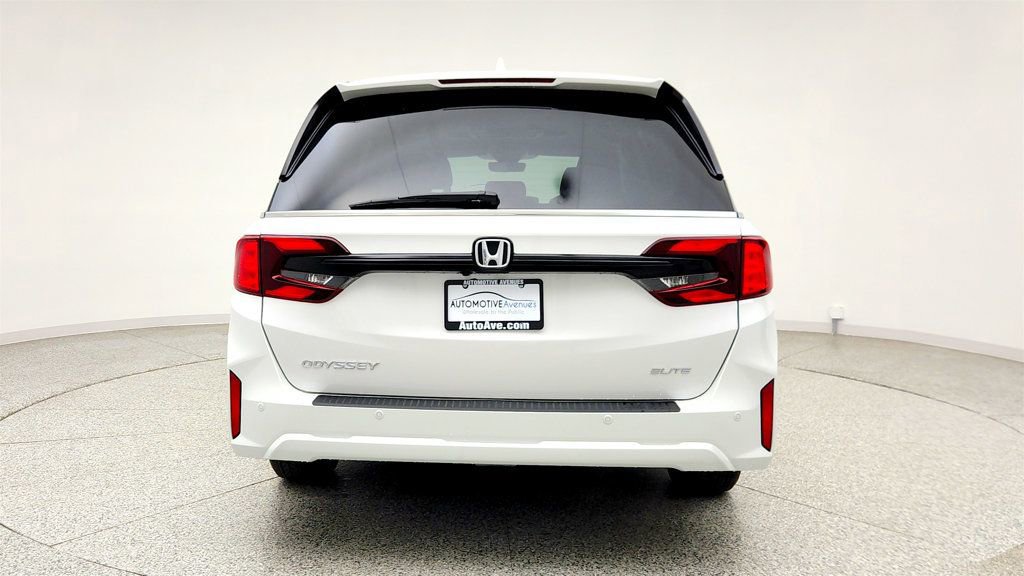 Used 2026 Honda Odyssey Elite image 6
