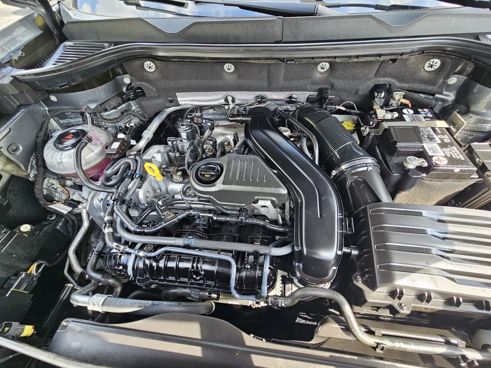 Used 2023 Volkswagen Taos S w/ Driver Assistance Package FWD image 26