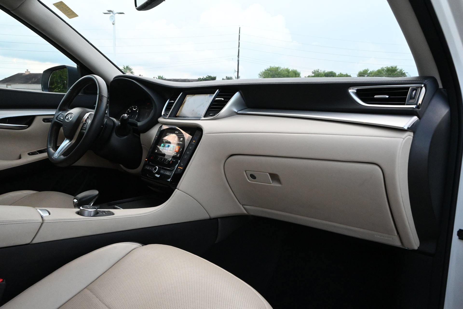 Used 2022 INFINITI QX50 Essential FWD image 24