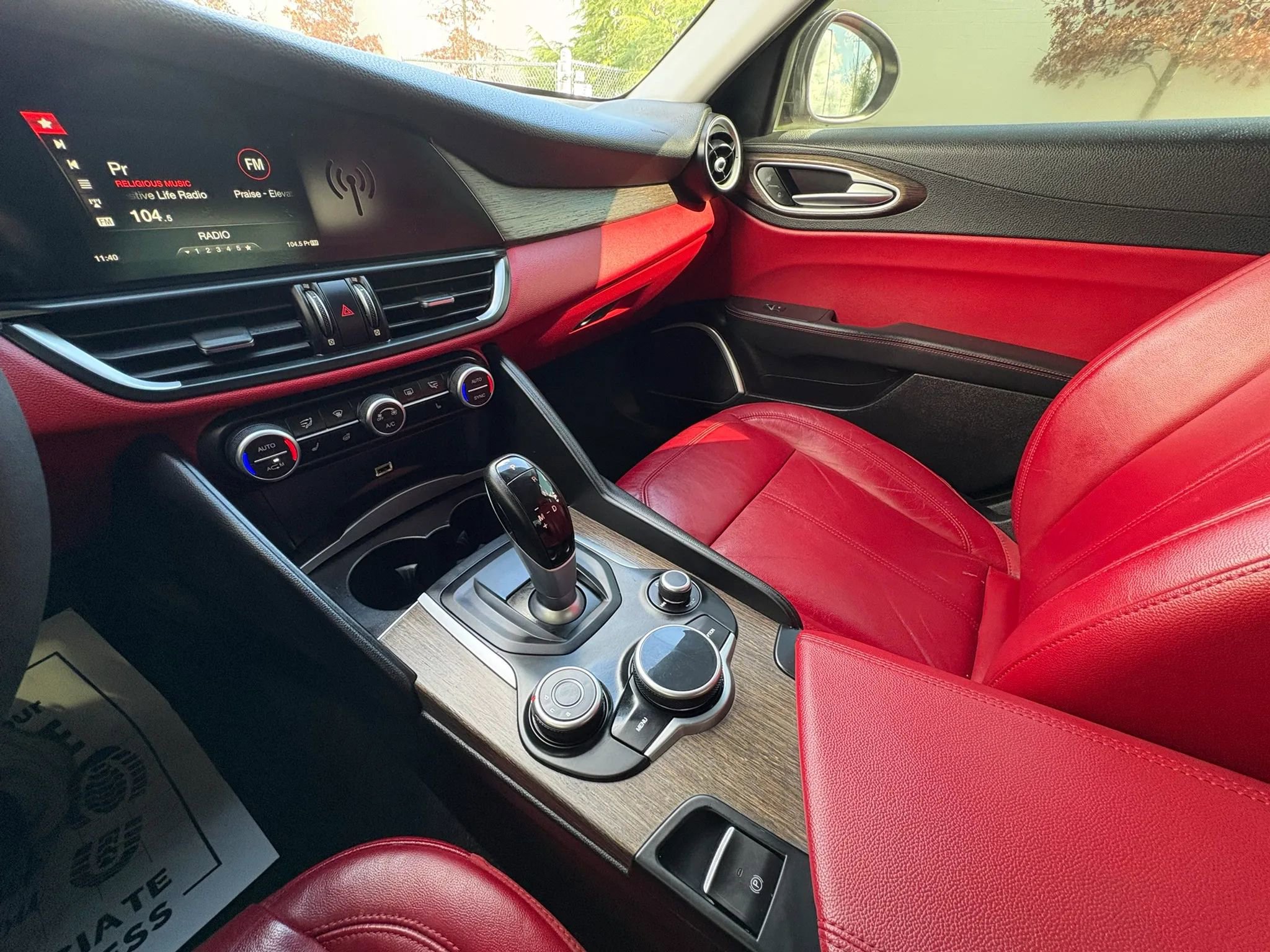 Used 2019 Alfa Romeo Giulia Ti image 14