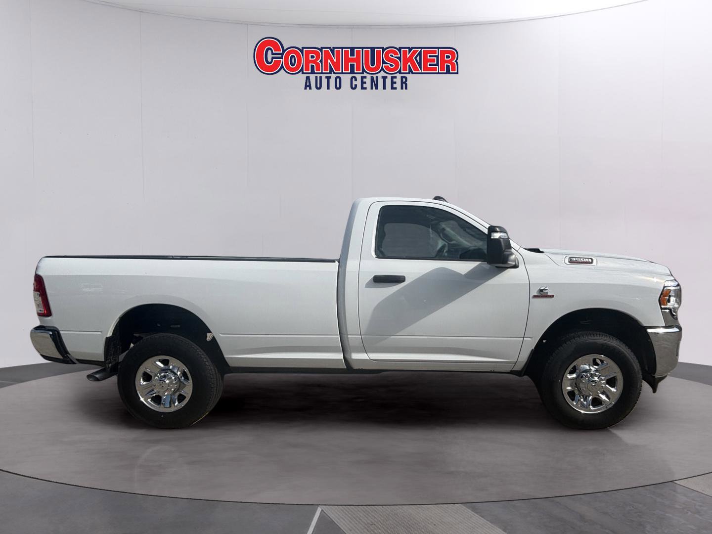 Used 2024 RAM 3500 Tradesman w/ Chrome Appearance Group image 7