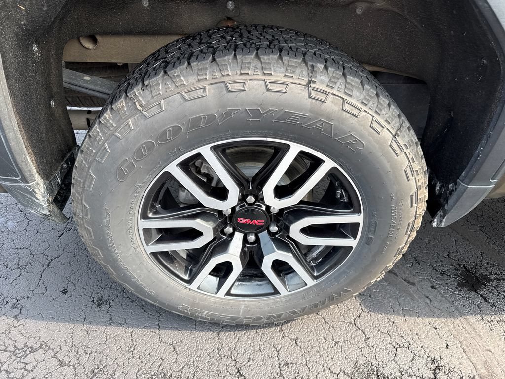 Used 2024 GMC Sierra 1500 AT4 AWD/4WD image 26