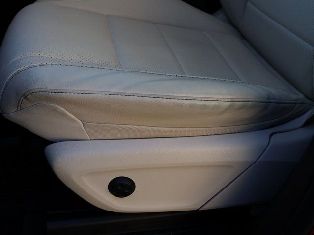 Used 2022 Mercedes-Benz GLS 450 4MATIC image 51