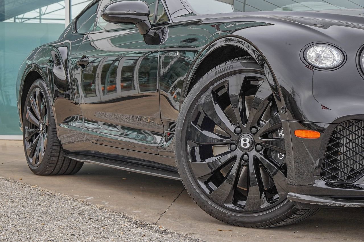 Used 2024 Bentley Continental GT AWD/4WD image 48