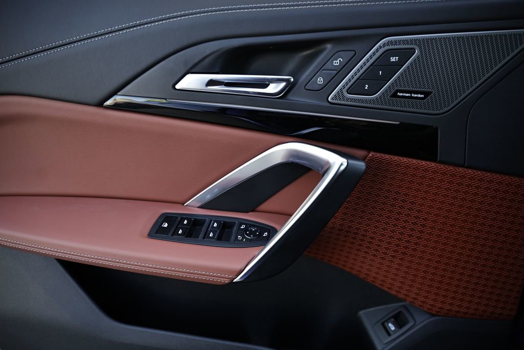 New 2026 BMW X1 xDrive28i w/ Technology Package image 14