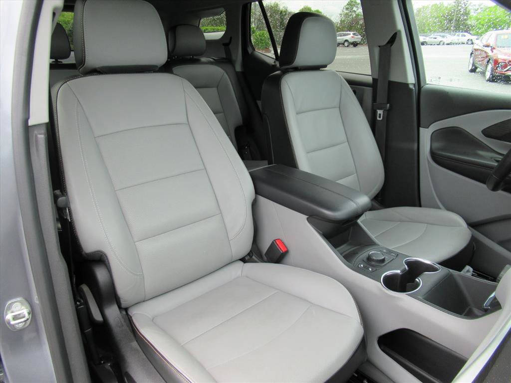 Used 2018 GMC Terrain SLT w/ Preferred Package image 9