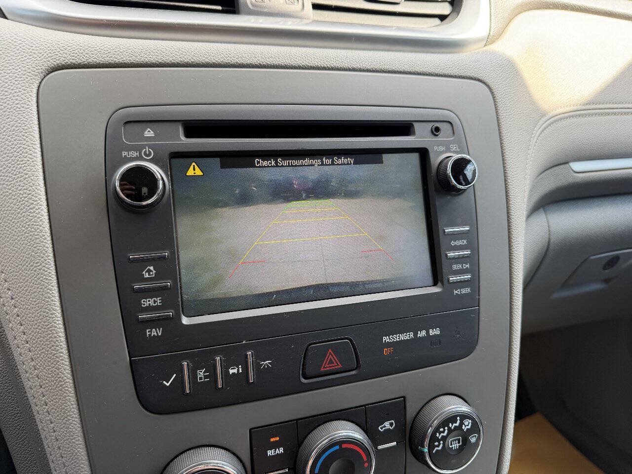 Used 2016 Chevrolet Traverse LS FWD image 16