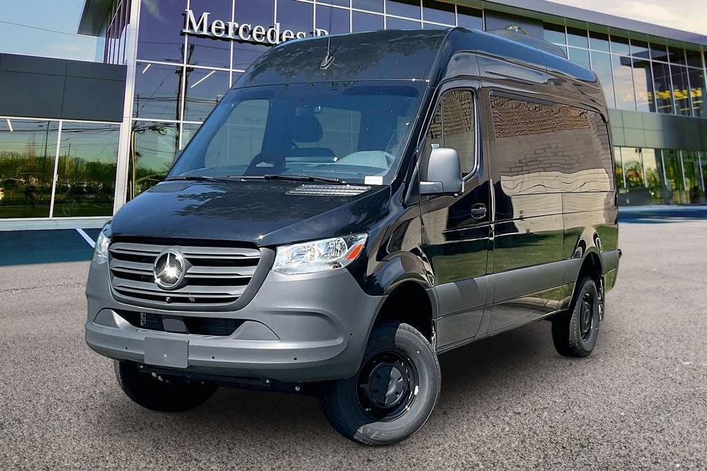 New 2025 Mercedes-Benz Sprinter 2500 image 2