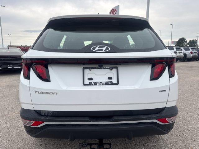 Used 2023 Hyundai Tucson SE AWD/4WD image 5