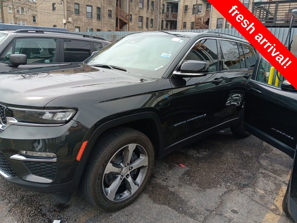 Used 2024 Jeep Grand Cherokee Limited 4xe w/ Trailer Tow Package image 1