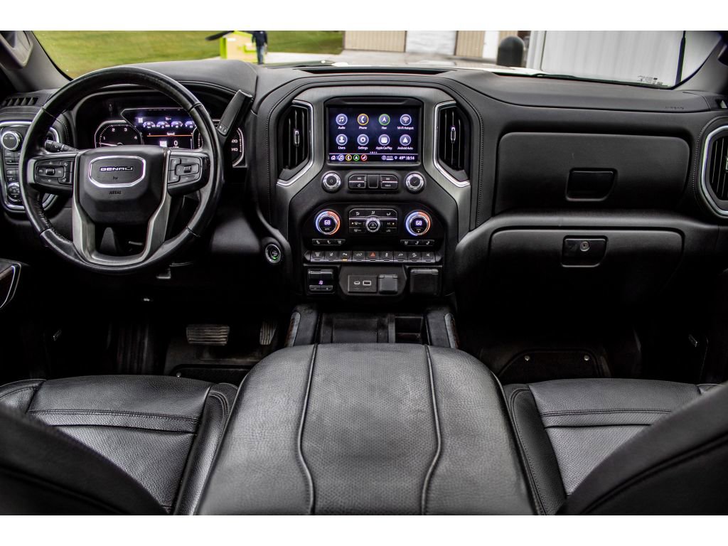 Used 2023 GMC Sierra 3500 Denali w/ Denali Ultimate Package image 21