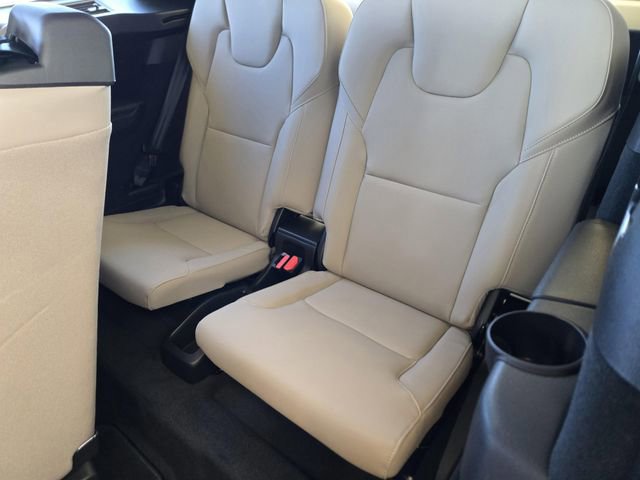 Used 2026 Volvo XC90 B5 Core AWD/4WD image 26