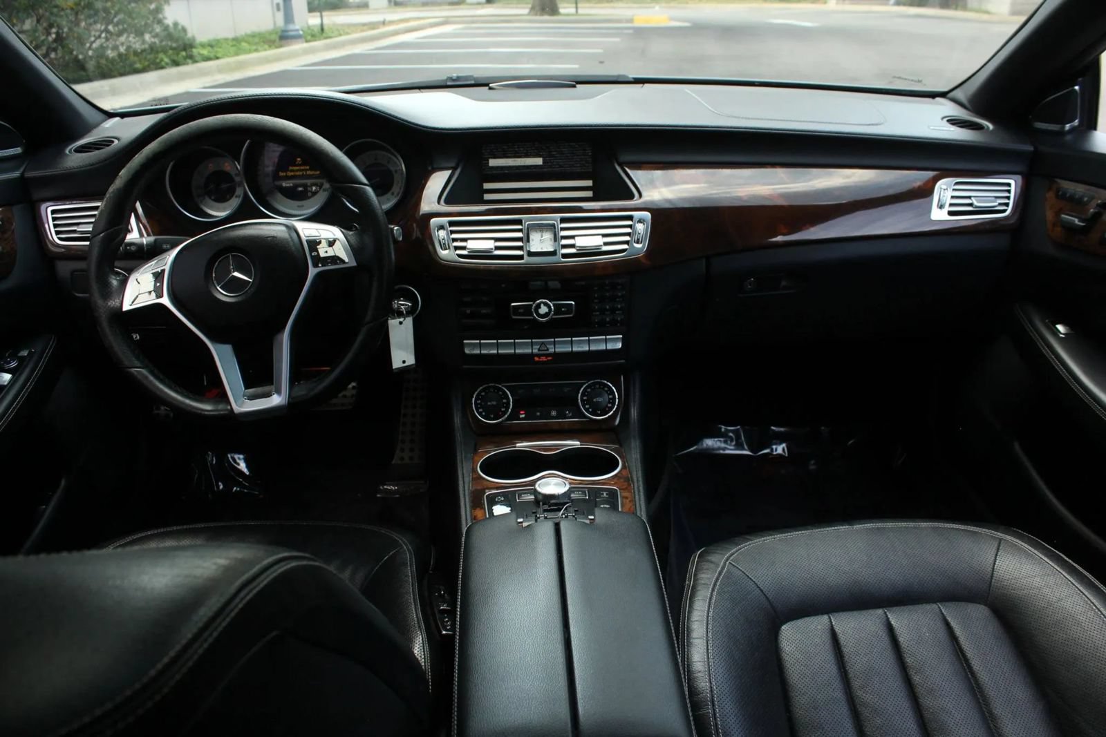 Used 2013 Mercedes-Benz CLS 550 w/ Premium I Pkg image 24