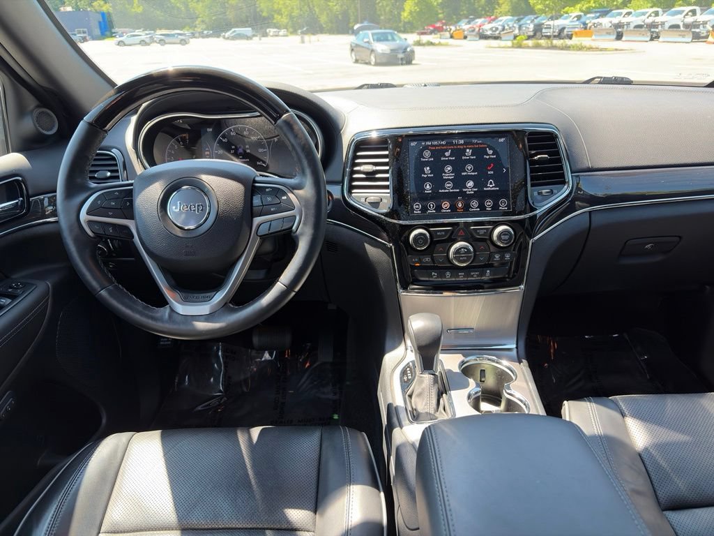 Used 2019 Jeep Grand Cherokee Overland AWD/4WD image 10