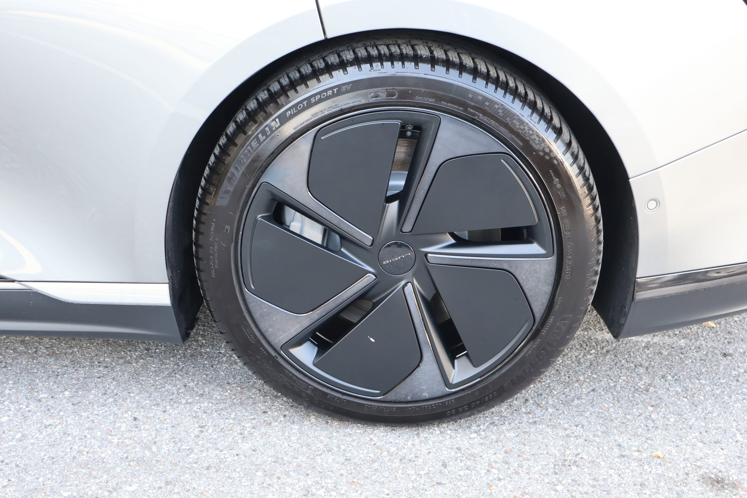 Used 2026 Lucid Air Touring image 13