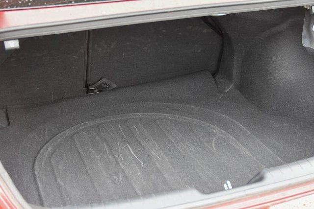 Used 2024 Hyundai Elantra Limited image 8