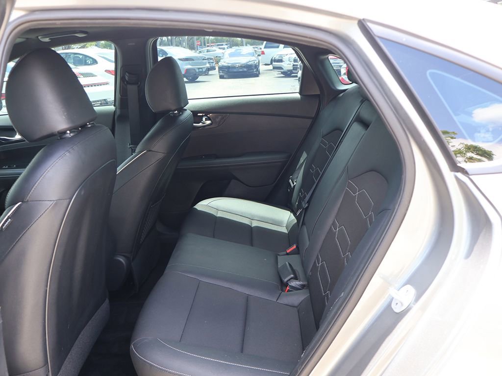 Used 2024 Kia Forte GT-Line w/ GT-Line Premium Package FWD image 32