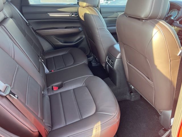 New 2025 MAZDA CX-5 Signature image 30