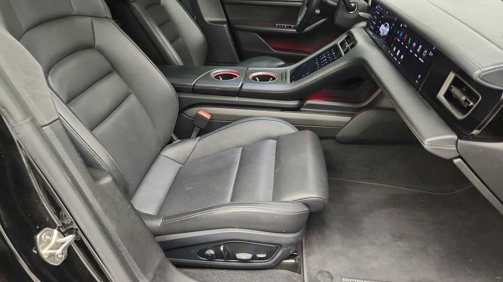 Used 2022 Porsche Taycan Turbo S image 51