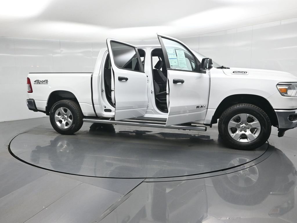 Used 2024 RAM 1500 Big Horn image 32