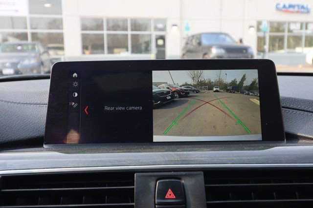 Used 2018 BMW 330i xDrive Sedan w/ Convenience Package image 7