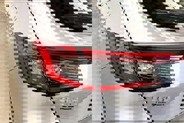 Certified 2024 Honda Civic Sport image 26