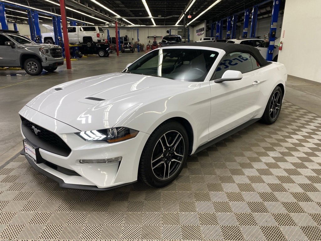 Used 2022 Ford Mustang Premium image 6