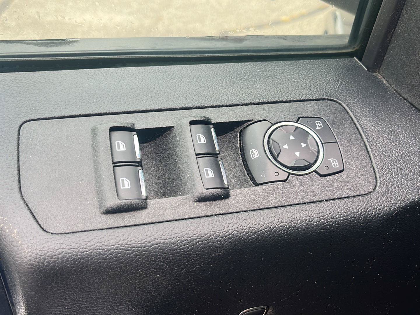 Used 2019 Ford F150 XLT w/ Equipment Group 302A Luxury AWD/4WD image 6