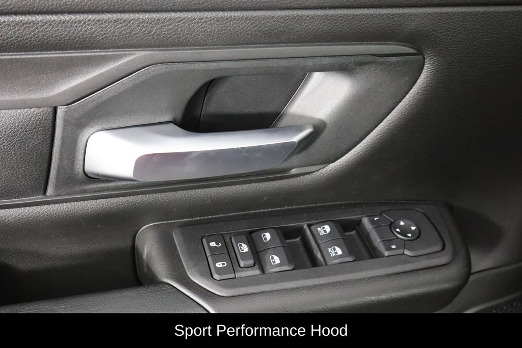 New 2026 RAM 1500 Express AWD/4WD image 20