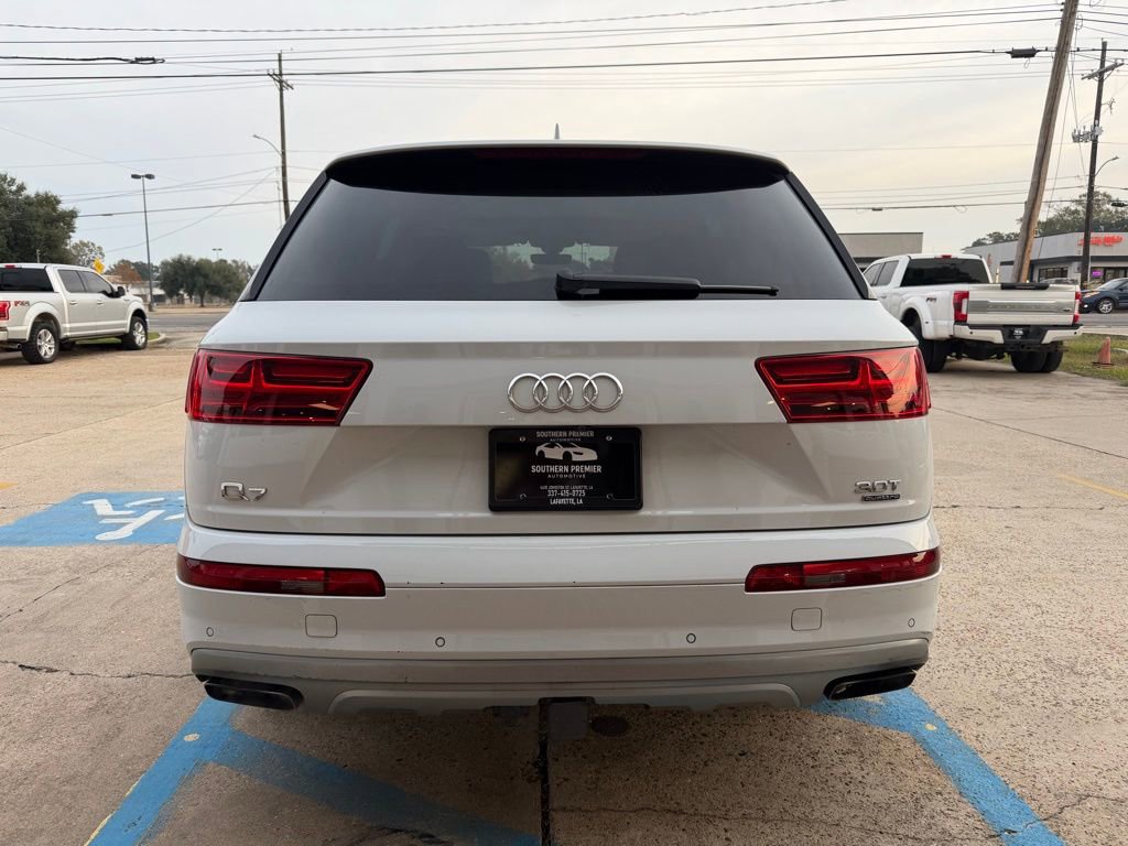 Used 2017 Audi Q7 3.0T Premium Plus image 6