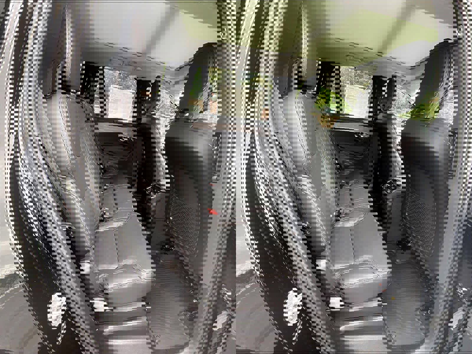 New 2026 Volvo XC90 T8 Ultra w/ Protection Package AWD/4WD image 27