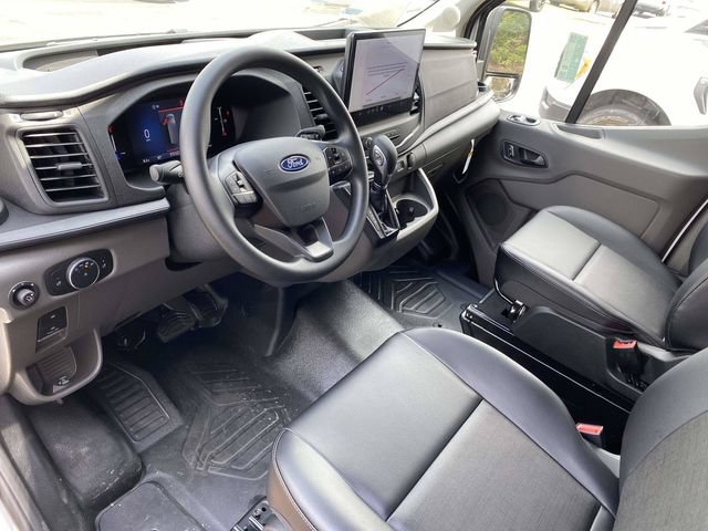 New 2026 Ford Transit 250 148 Medium Roof w/ Load Area Protection Package RWD image 7