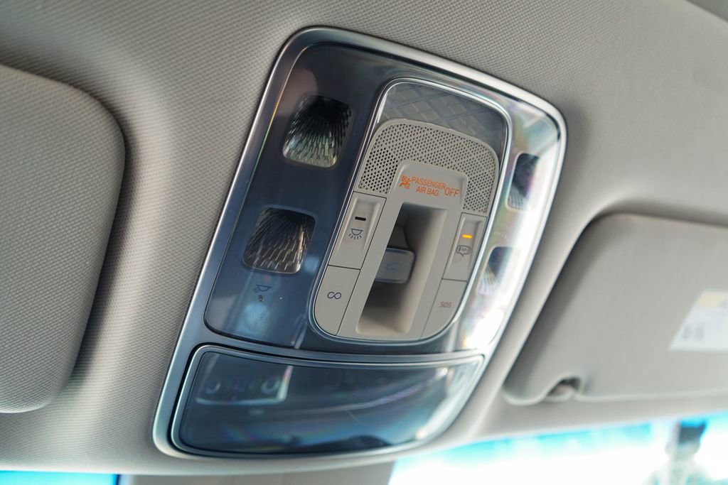 Used 2021 Genesis GV80 3.5T w/ Advanced Package 06 image 31