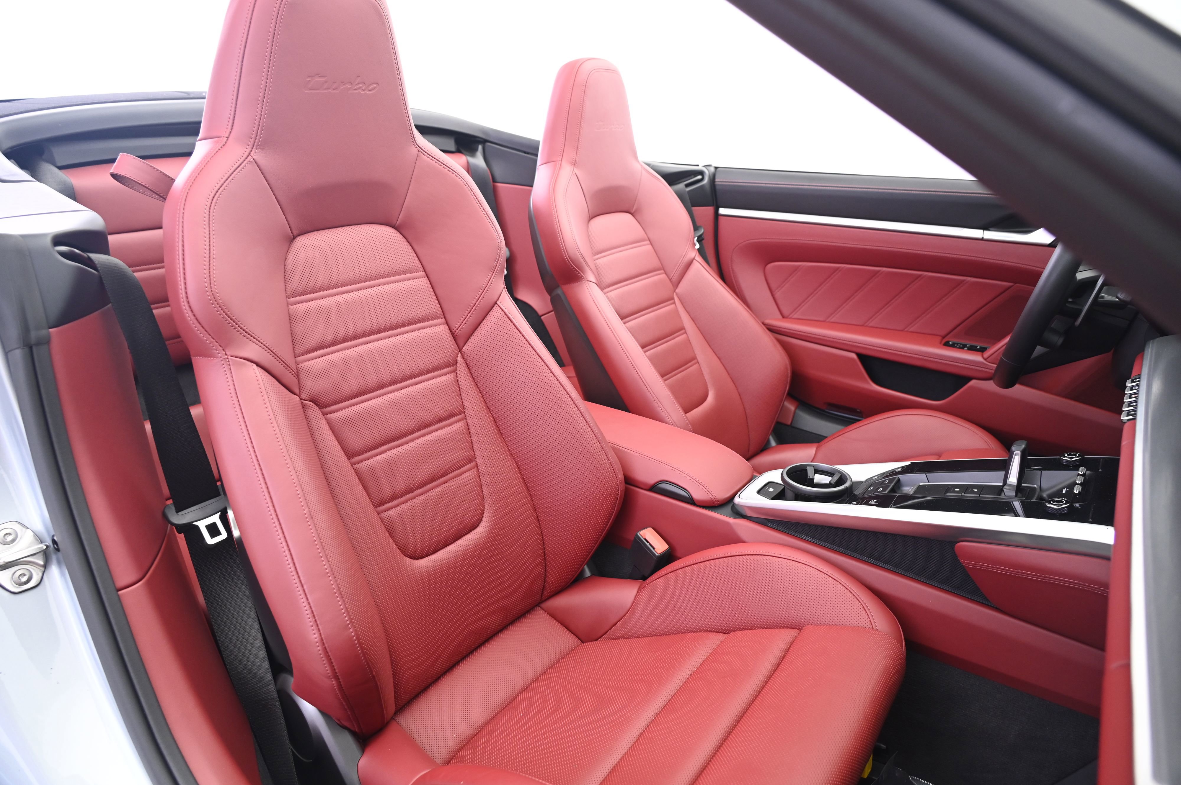Certified 2022 Porsche 911 Turbo image 23