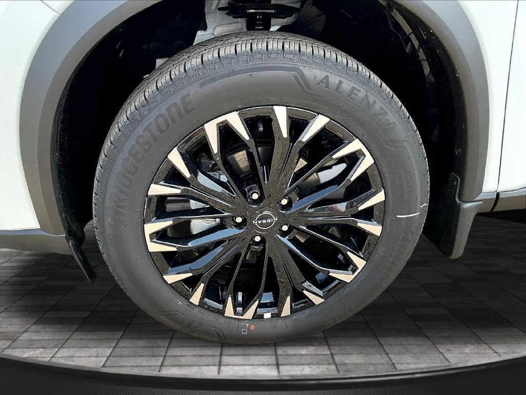 New 2026 Nissan Rogue Dark Armor AWD/4WD image 12