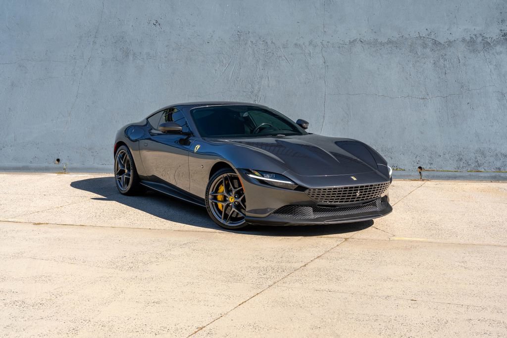 Certified 2022 Ferrari Roma RWD image 1