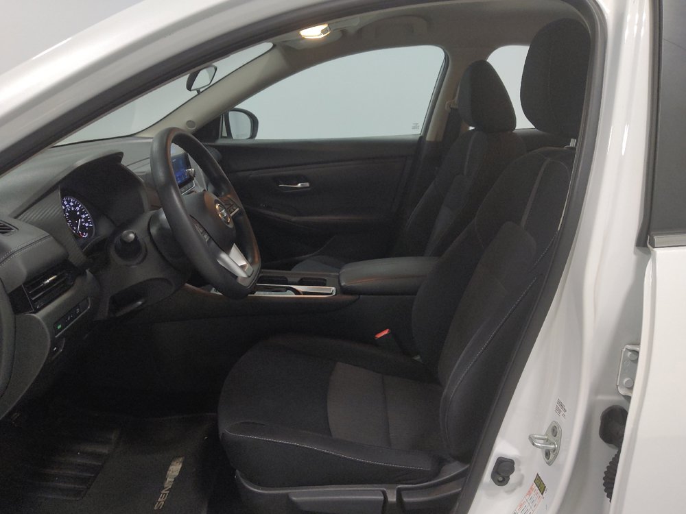 Used 2023 Nissan Sentra SV FWD image 17