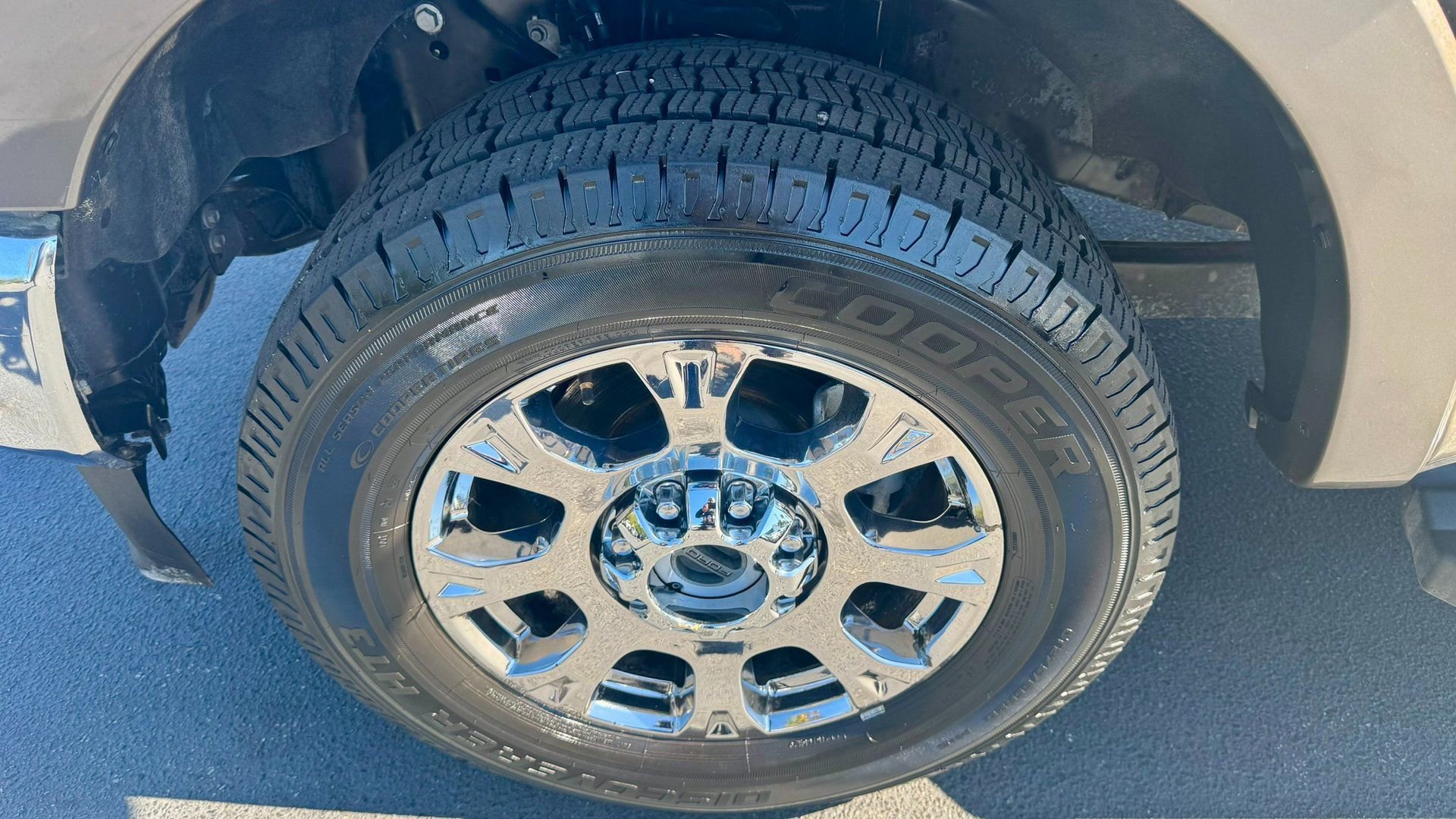 Certified 2021 Ford F250 Lariat w/ Lariat Ultimate Package image 18