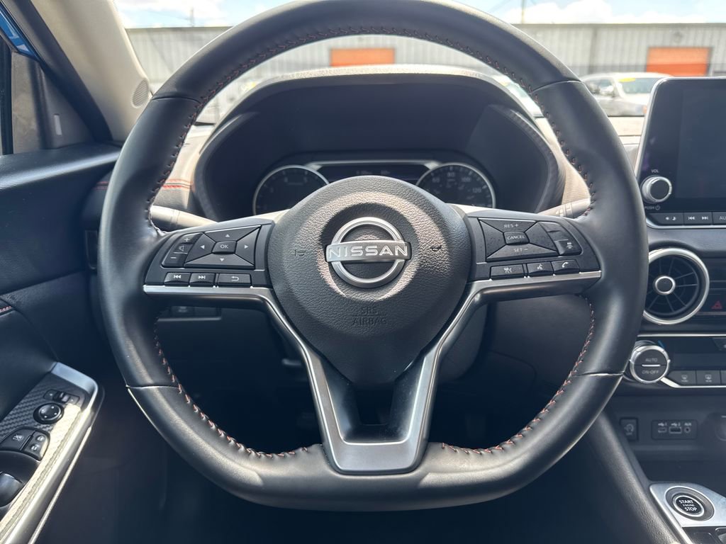 Used 2025 Nissan Sentra SR FWD image 21